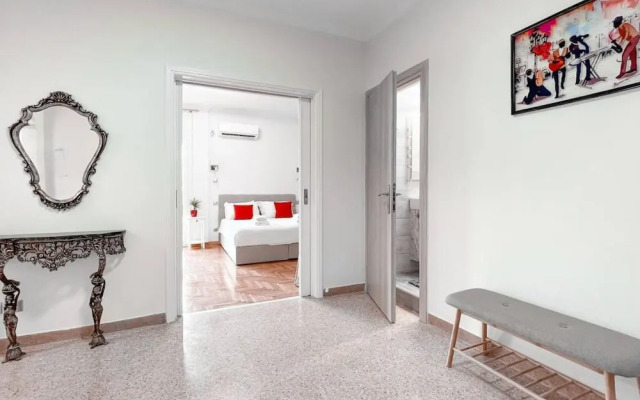 Amazing View 2BR Apartment Heart of Athens