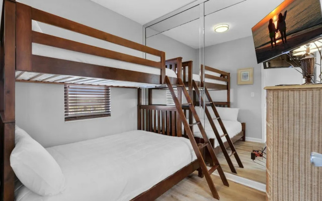Sterling Sands 707