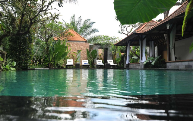 艾里巴厘岛乌布拉雅帕扬甘酒店(Airy Premier Ubud Raya Payangan Bali)