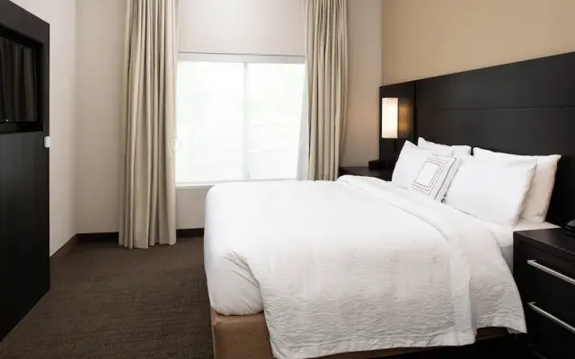 Residence Inn by Marriott Visalia
