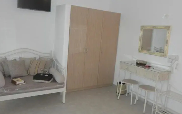 Casa Nostra Mykonos Retreat Accommodation