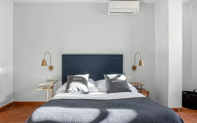 Limehome Granada Calle Sta. Ana