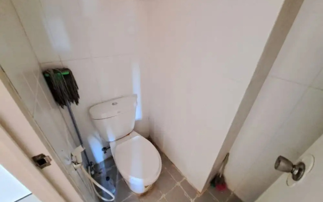OYO Life 93139 Apartemen Grand Sentraland By Evi