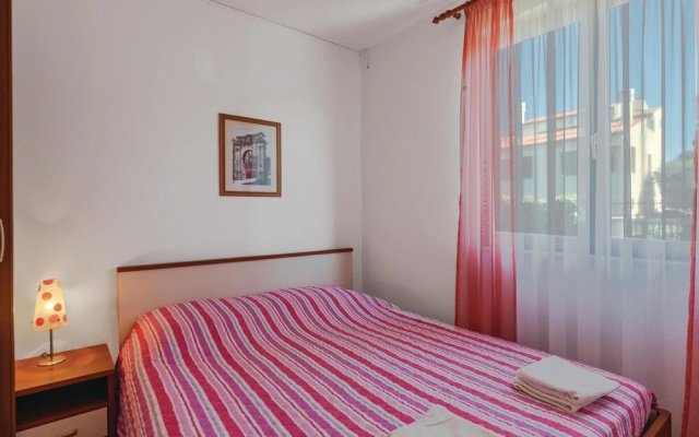 Stunning Home in Pula With Wifi and 5 Bedrooms