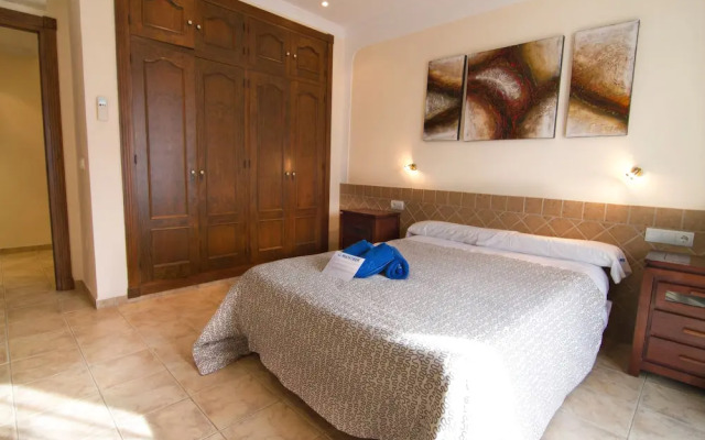 Casa Urbanización Los Pinos 19