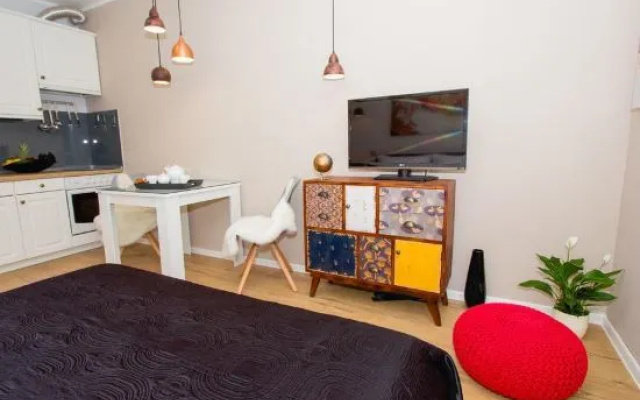Studio Stylish