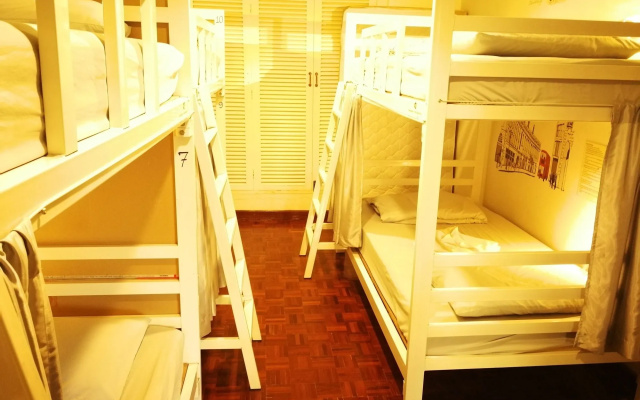 Home16 Hostel 16