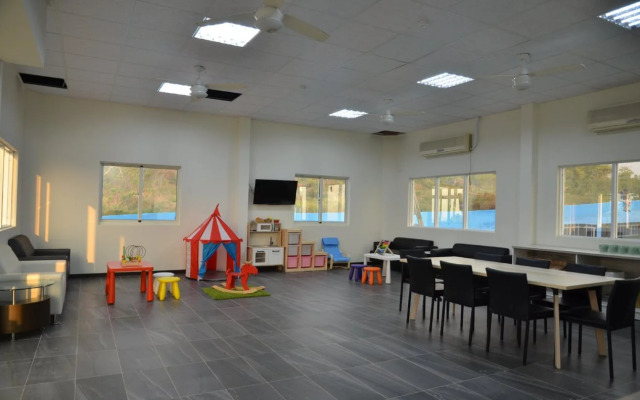 Loju Seaview Homestay