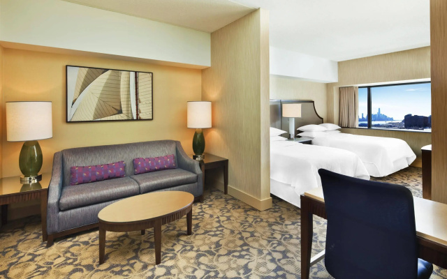 Sheraton Lincoln Harbor Hotel
