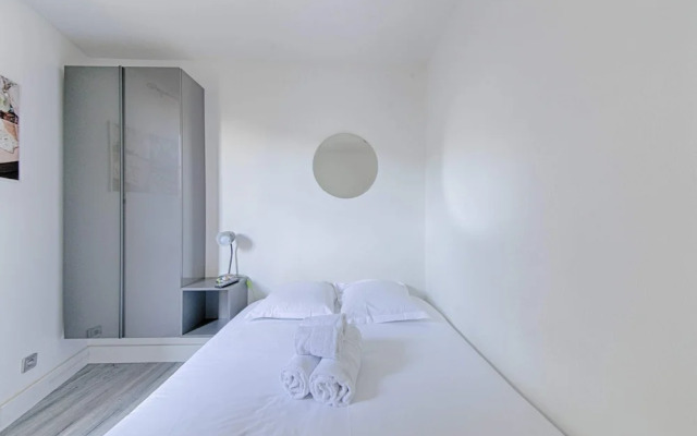 Nice 2 Room Apartment With Terrace - Vieux Nice