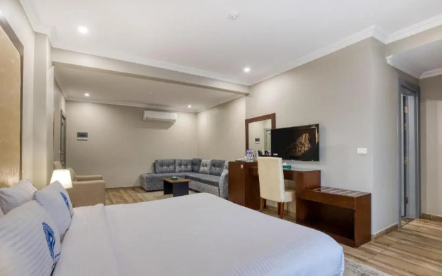 Mamlouk Pyramids Hotel