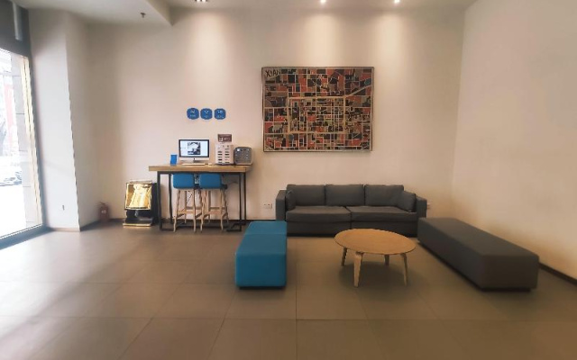 Hanting Hotel (Xi’an Jingwei Industrial Park)