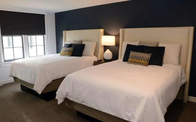 Samuel Elbert Hotel
