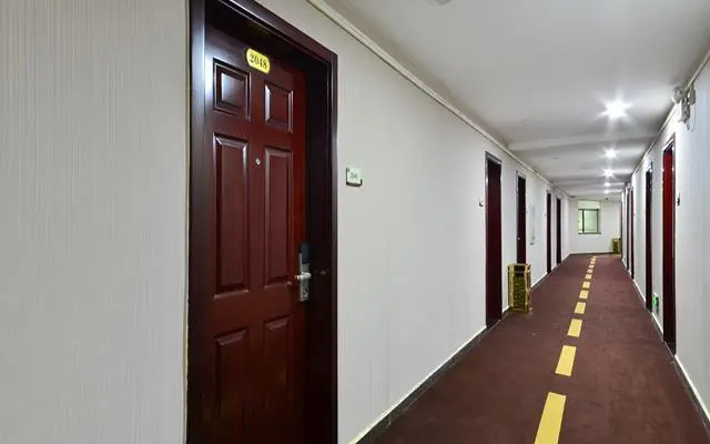 JTour Inn Wuchang Zhongnan University of Economics and Law