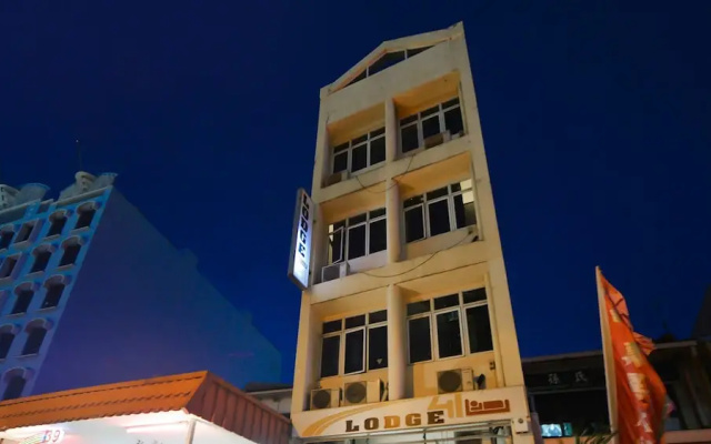 ZEN Hostel Aljunied