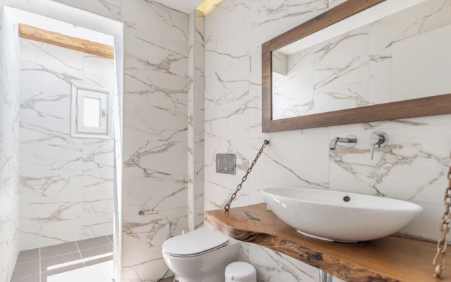 Naxian Serenity Suites
