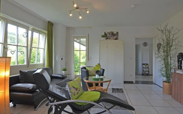 Modern Apartment in Reiste near Forest