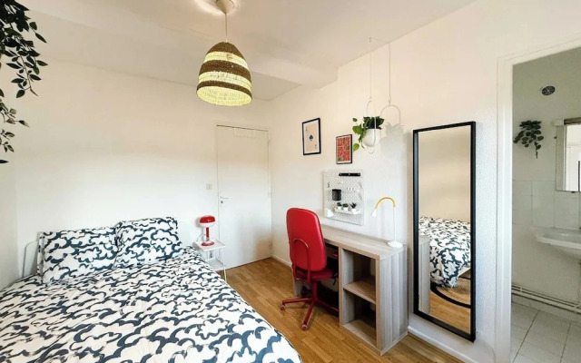 Cozy Room in a Friendly Shared Flat - Lyon 8th