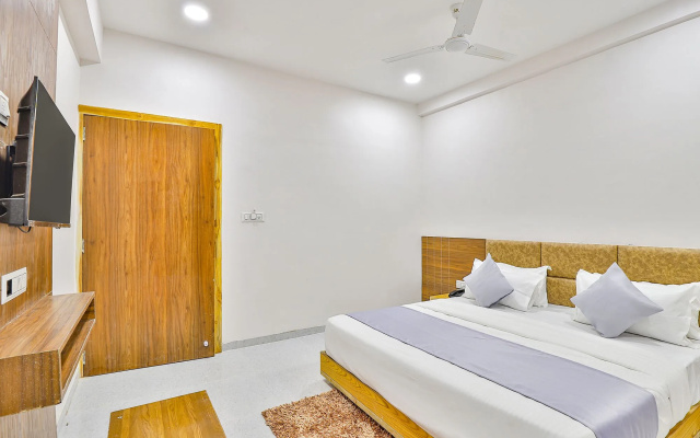 FabHotel Parkland A