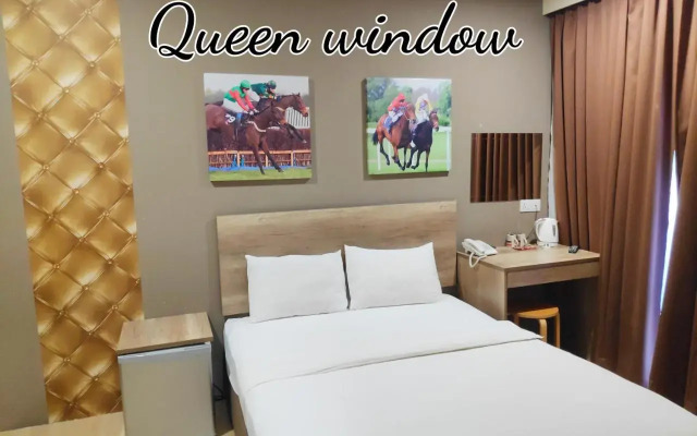 OYO 142 SH Hotel Kota Damansara