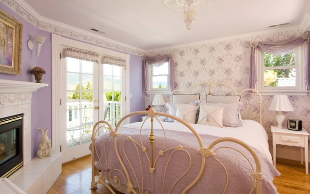 A Midsummer's Dream Bed & Breakfast