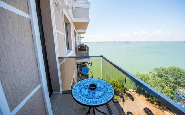 Apartments in Solid House Mamaia