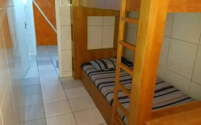 Hostel Fariafaz