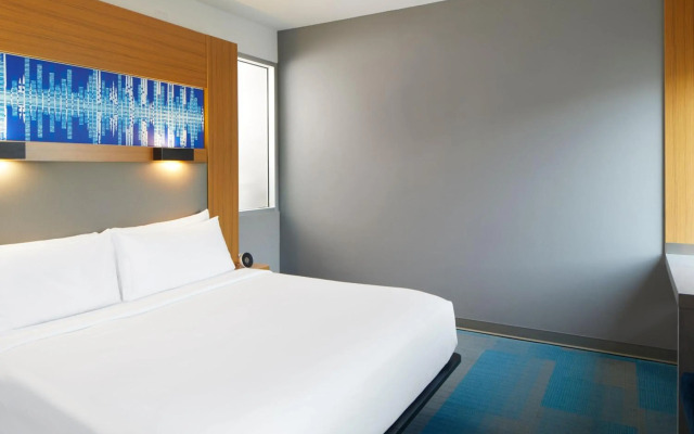 Aloft Austin at The Domain