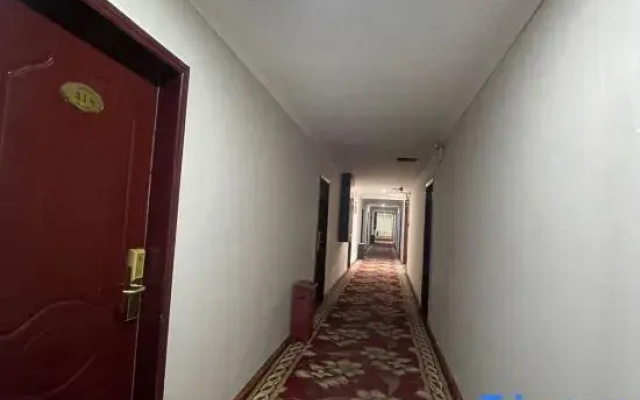 Xinnong Hotel
