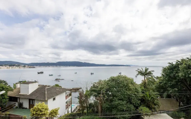 Sea View Apartment w Barbecue in Bombinhas Lga0201