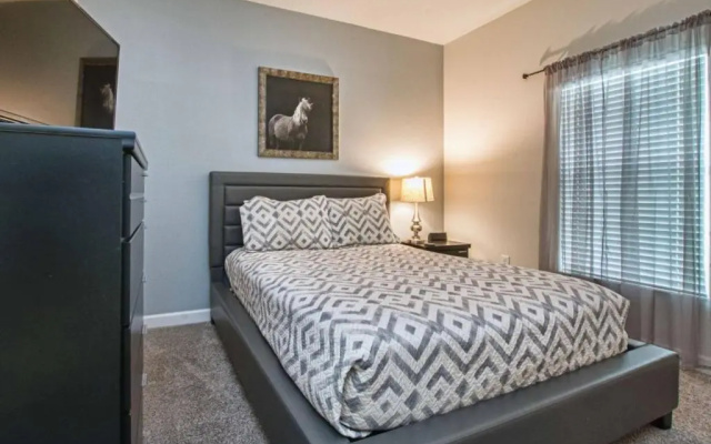 Champions Gate 5 Bed Townhouse w Splashpool - 4976CG