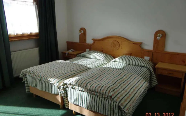 Hotel Mondeval