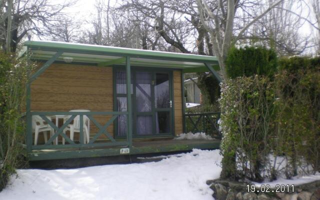 Отель Camping Ruta Del Purche вид на фасад