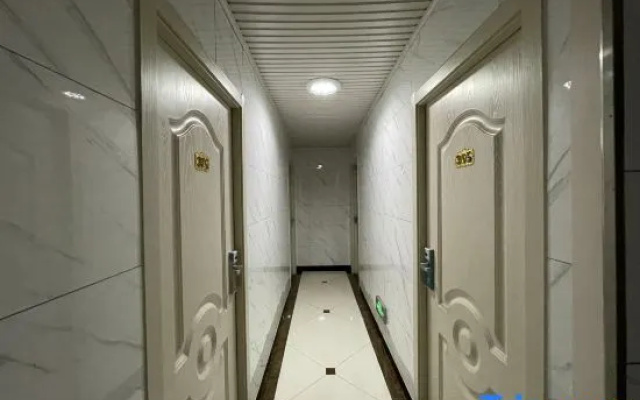 Rujia Huayi Hotel (Mengyin Mengshan Road Branch)