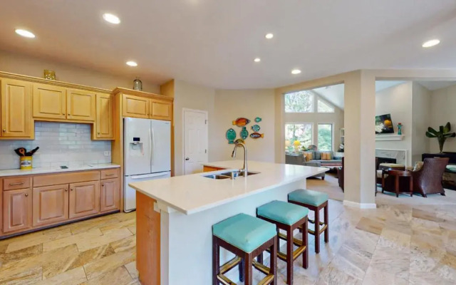 6 Flagg Dr