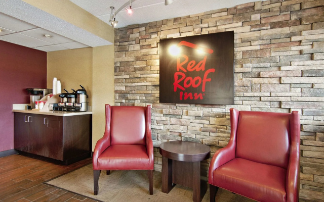 Red Roof Inn Fairmont