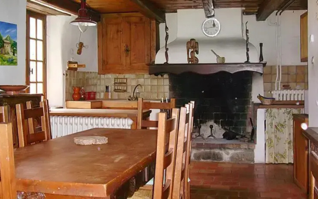 HomeRez - Country House Chateau Garnier