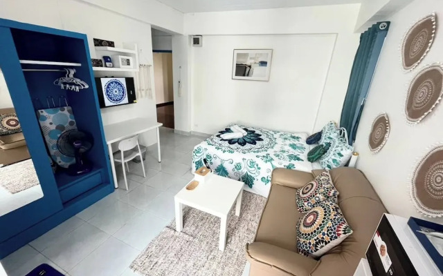 401 Budget Room Utilities Wifi Balcony in Ratchada