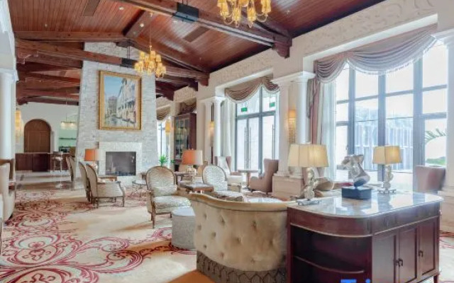 Zhangzhou Palm Beach Hotel