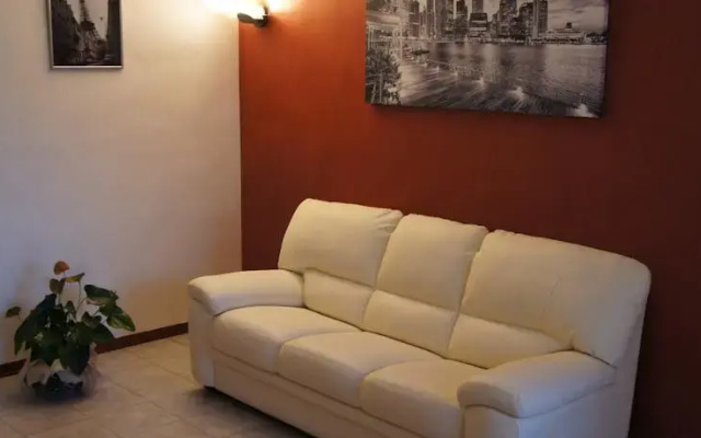 ApartHotel LOlmo