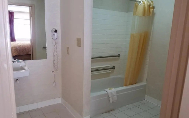 Americas Best Value Inn Helen