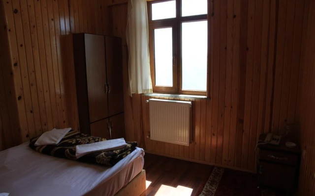 Hotel Kardelen