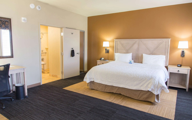 Hampton Inn & Suites by Hilton Dodge City