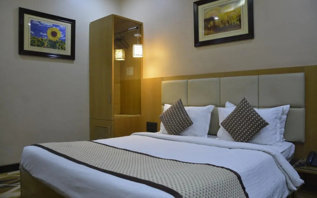 Hotel Surya Executive