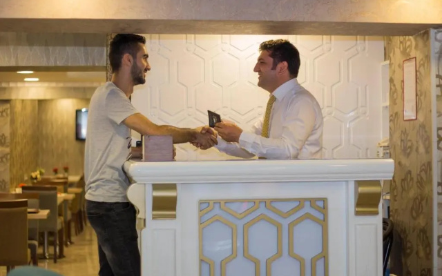 Bestur Hotel