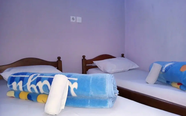 Trivadoh Syariah Hotel