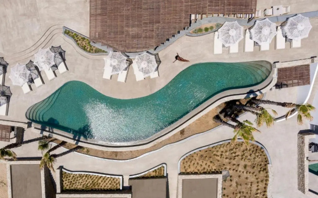 Maximus Mykonos