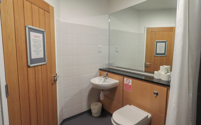 Jubilee First-floor Twin Bedroom