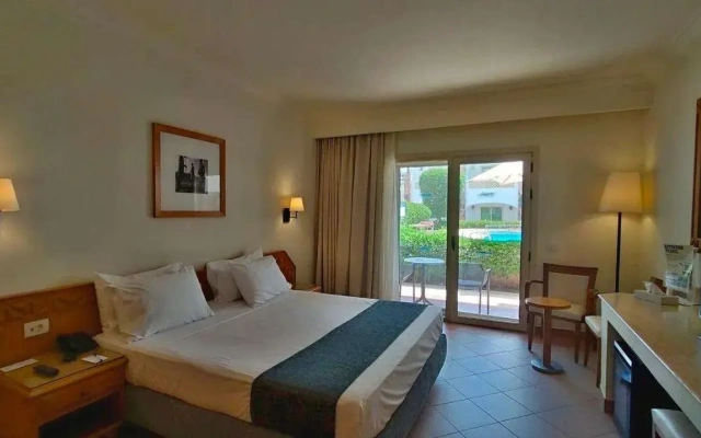 Camel Dive Club & Boutique Hotel