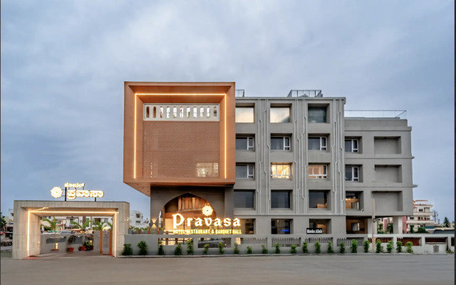 Pravasa Hotel Vijayapura